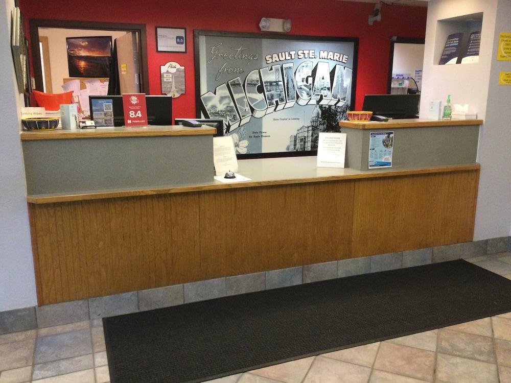 Super 8 By Wyndham Sault Ste. Marie Ξενοδοχείο Εξωτερικό φωτογραφία